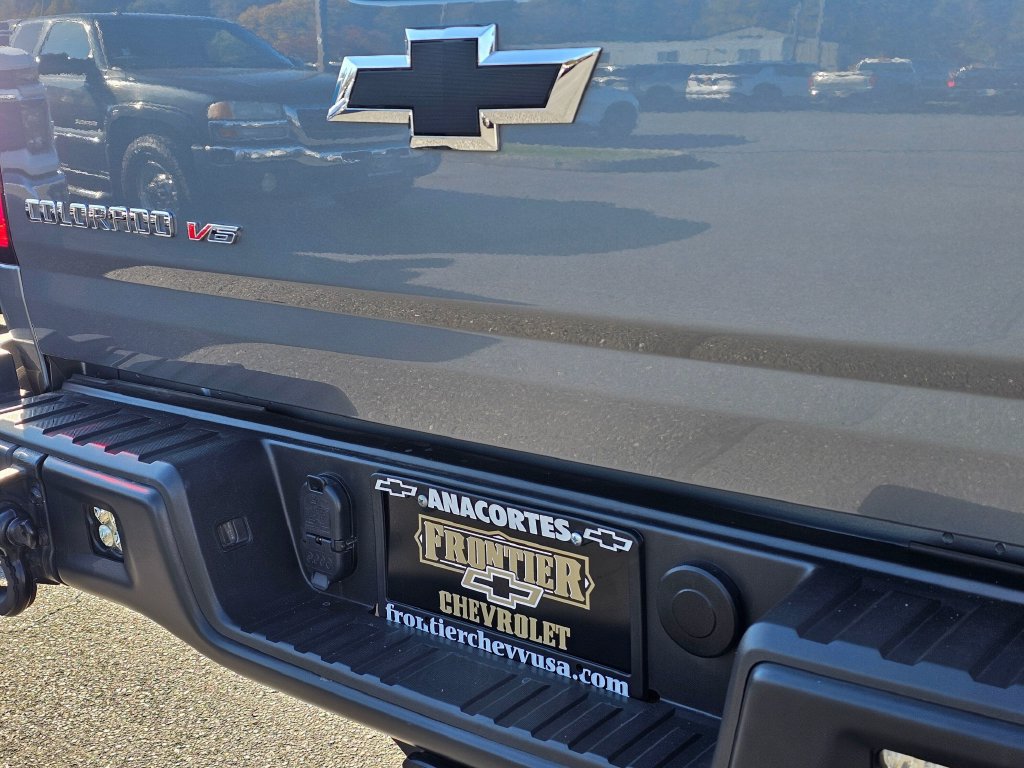 Used 2019 Chevrolet Colorado ZR2 w/ Colorado ZR2 Bison Edition AWD/4WD image 14