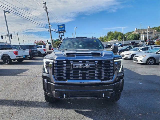 Used 2024 GMC Sierra 2500 Denali Ultimate image 2