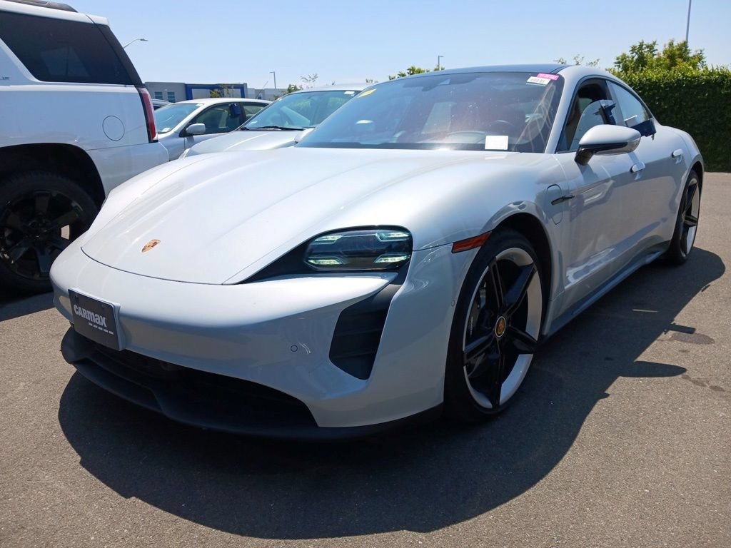 Used 2022 Porsche Taycan GTS AWD/4WD image 1