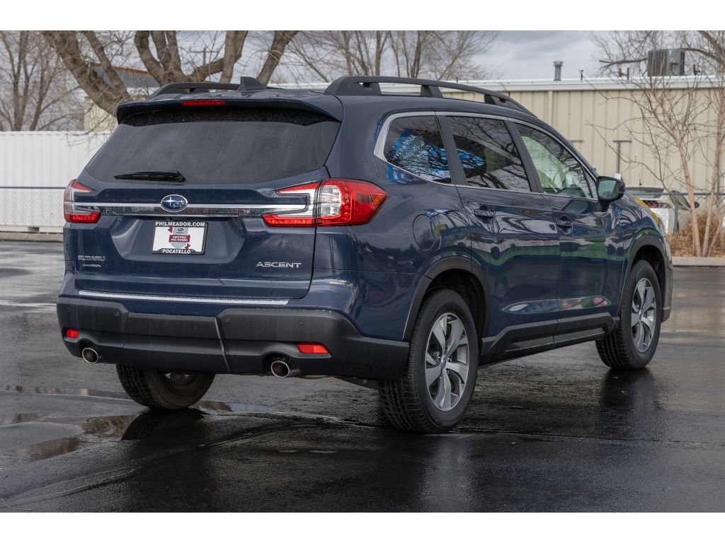 Certified 2025 Subaru Ascent Premium w/ Premium Package image 3
