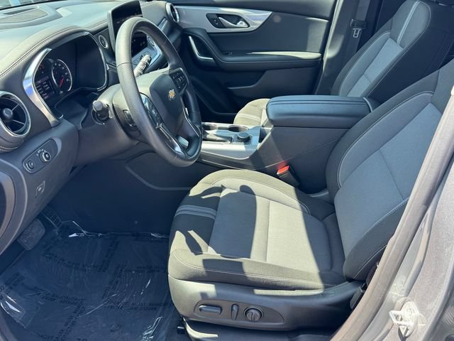 Certified 2025 Chevrolet Blazer LT FWD image 16
