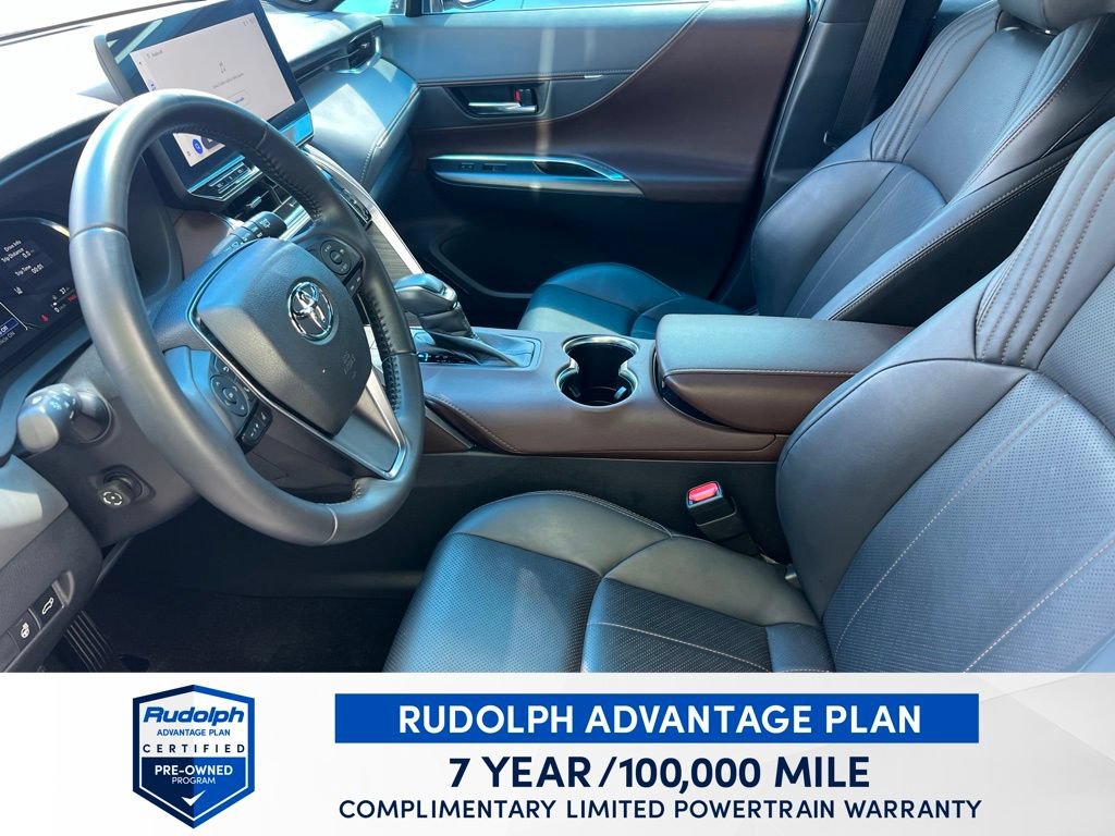 Used 2024 Toyota Venza Limited AWD/4WD image 17