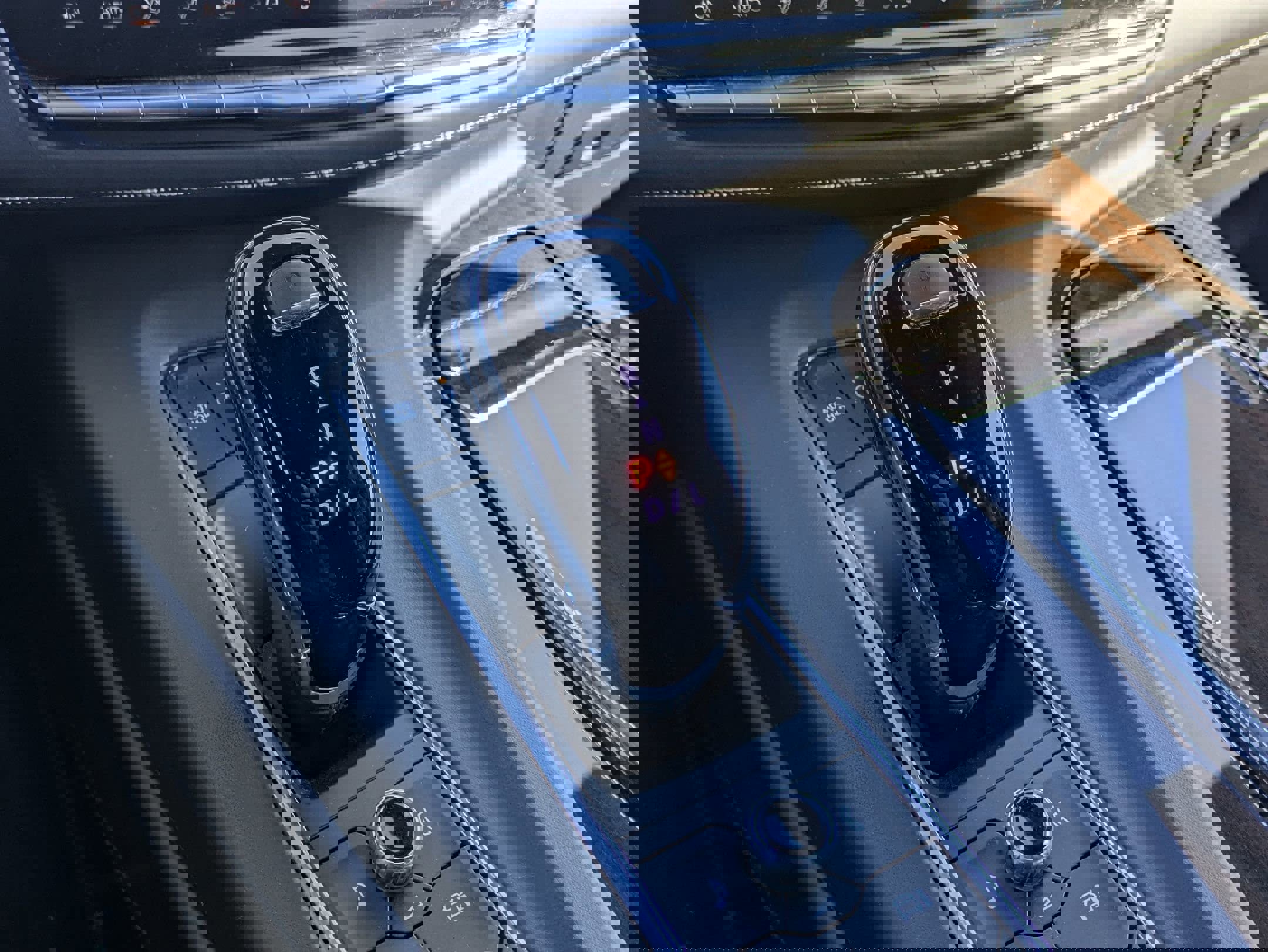 Used 2023 Cadillac Escalade Sport Platinum w/ Heavy-Duty Trailer Package image 17