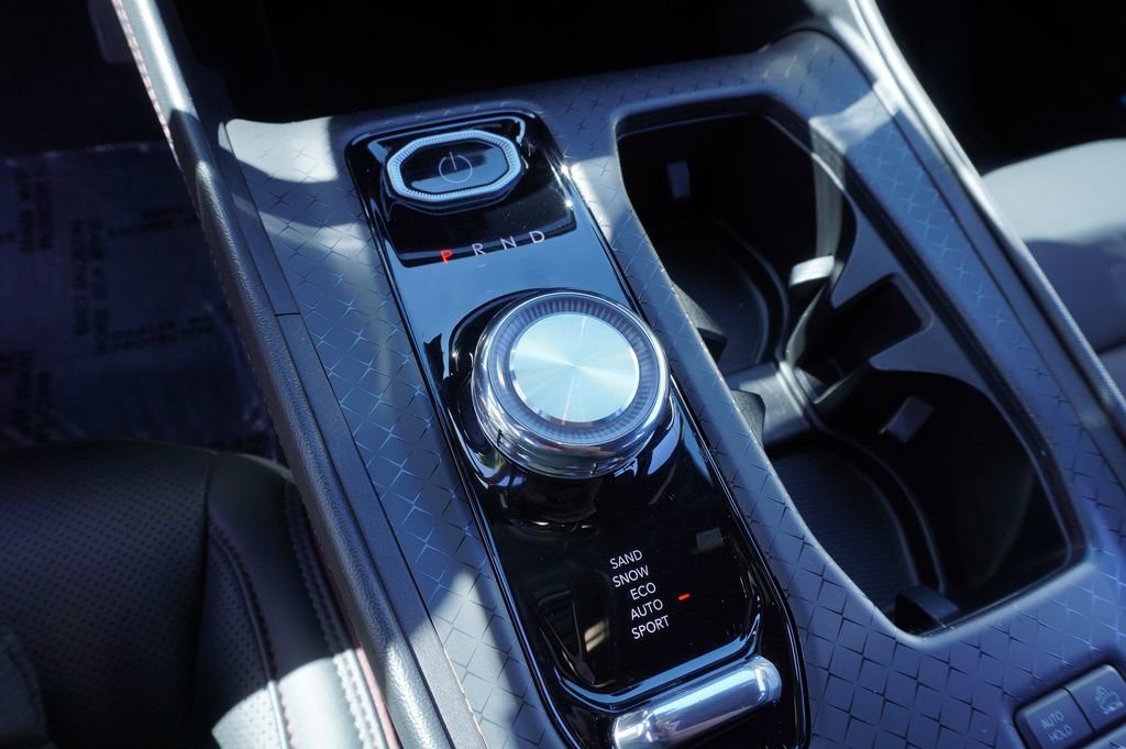 Used 2025 Jeep Wagoneer S Launch Edition image 19