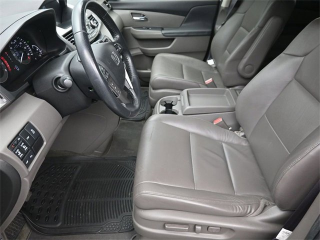 Used 2016 Honda Odyssey Touring Elite image 17