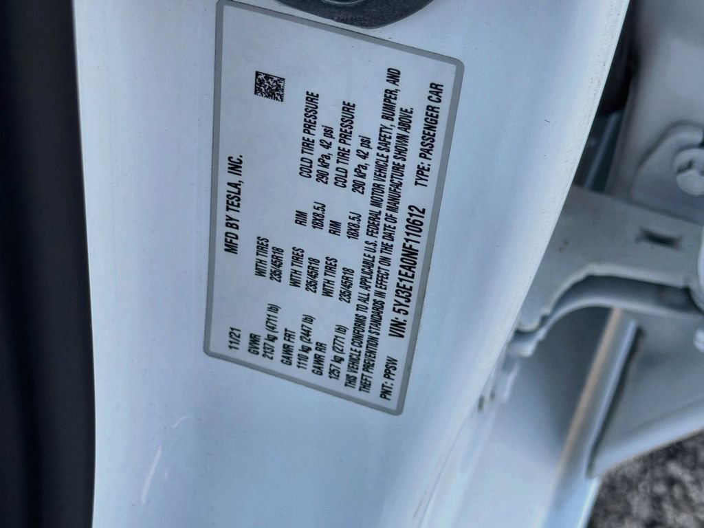 Used 2022 Tesla Model 3 Standard Range RWD image 39