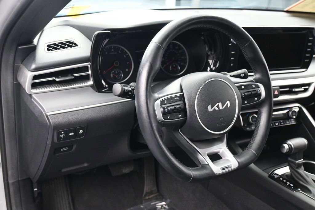 Used 2024 Kia K5 GT-Line w/ GT-Line Premium Package AWD/4WD image 15