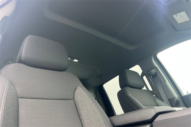 Used 2025 Chevrolet Silverado 2500 Custom w/ Custom Value Package image 20