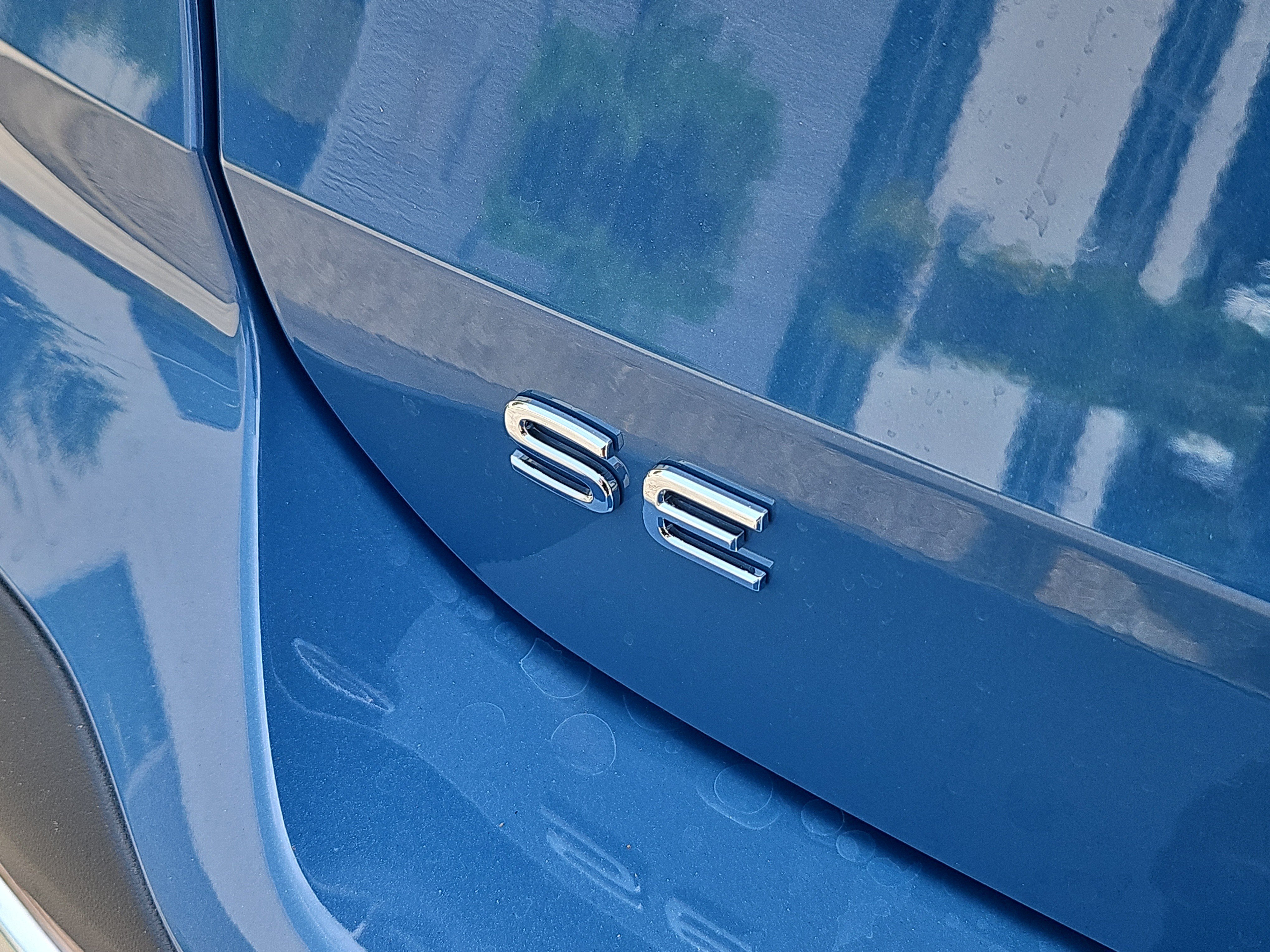 New 2026 Volkswagen Taos SE AWD/4WD image 4