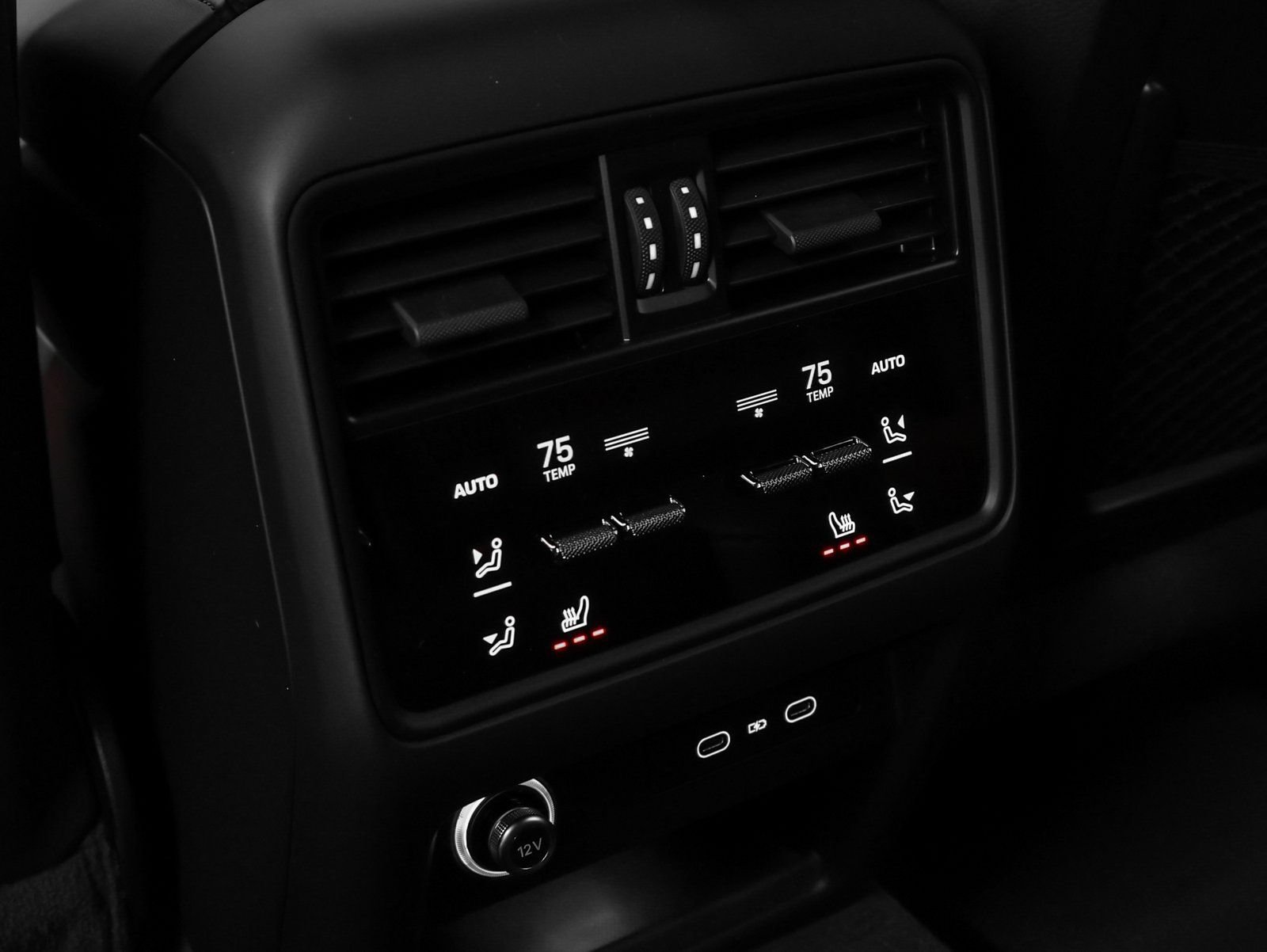 Certified 2026 Porsche Cayenne E-Hybrid AWD/4WD image 44