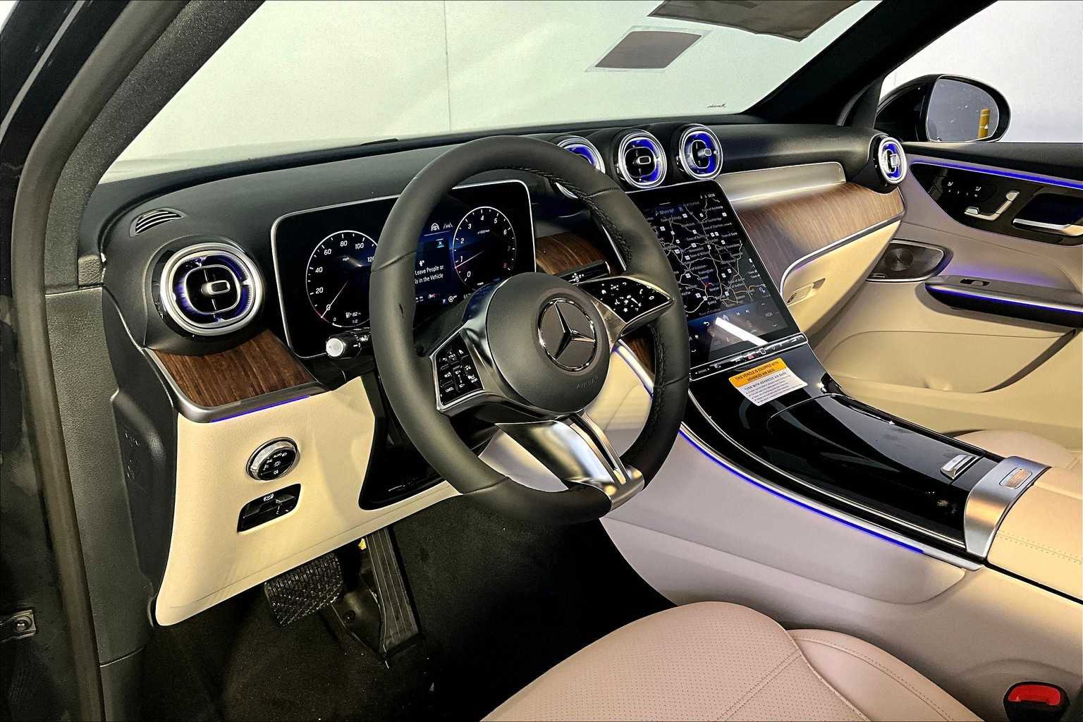 New 2026 Mercedes-Benz GLC 300 4MATIC image 9