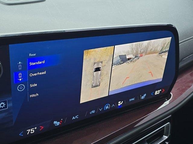 Used 2024 Chevrolet Traverse Z71 w/ Enhanced Driving Package image 31