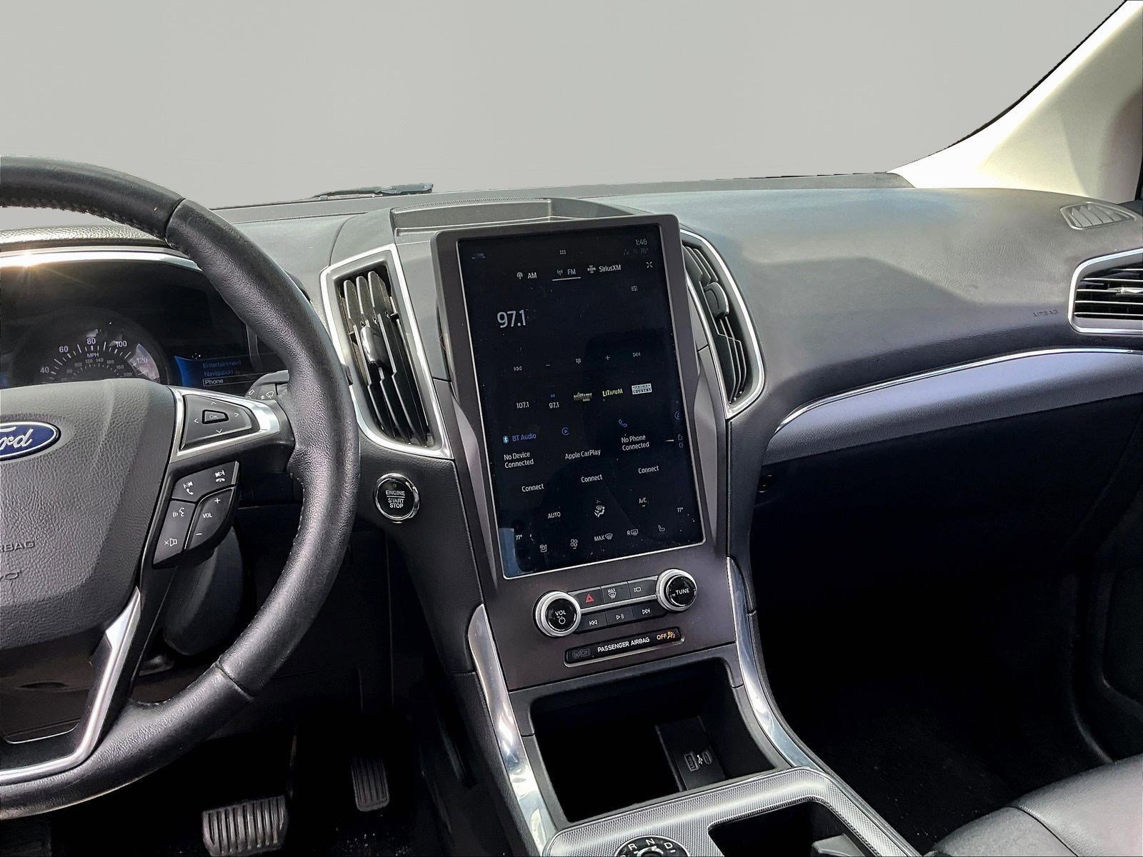 Used 2021 Ford Edge Titanium AWD/4WD image 9