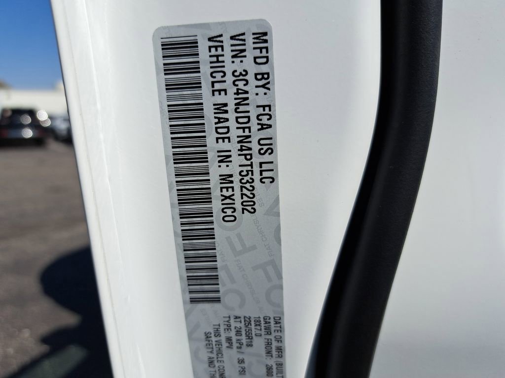 Certified 2023 Jeep Compass Latitude AWD/4WD image 33