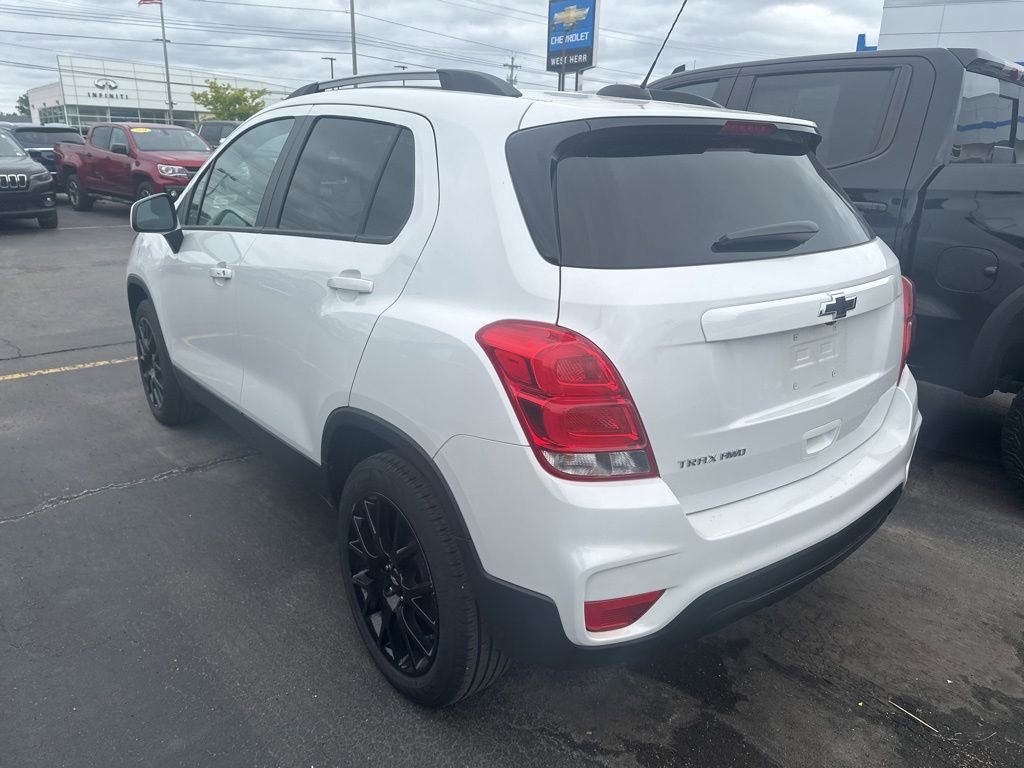 Used 2022 Chevrolet Trax LT w/ Sport Edition AWD/4WD image 4