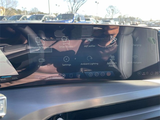 Used 2026 Cadillac Vistiq Sport image 17