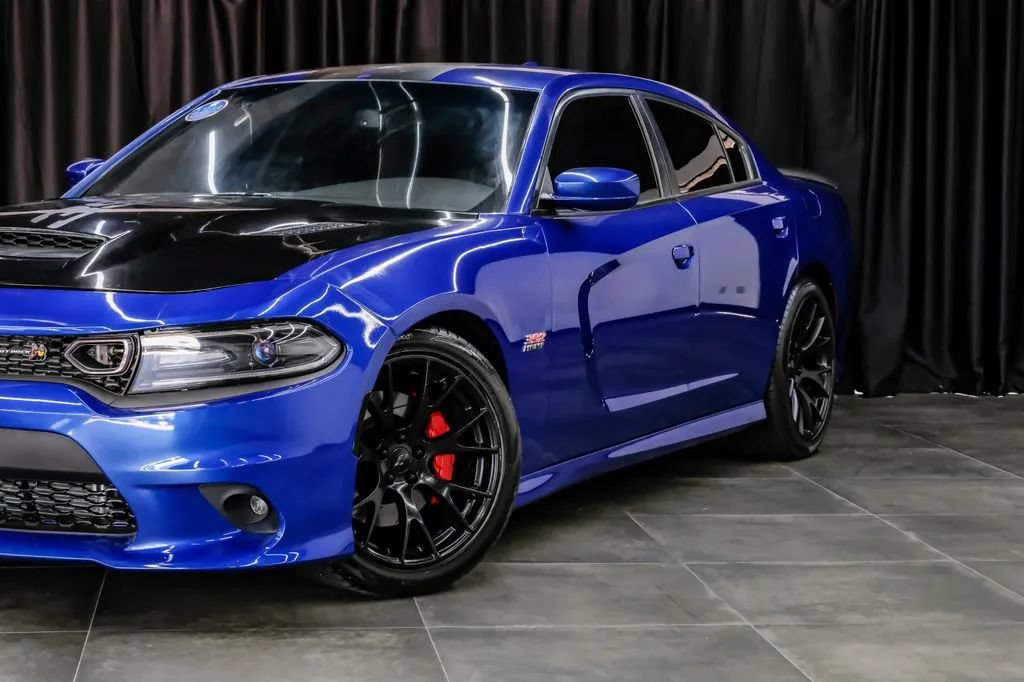 Used 2021 Dodge Charger Scat Pack RWD image 6