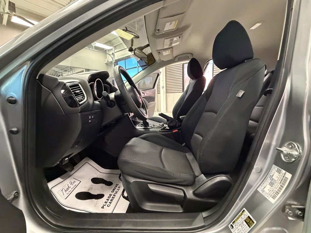 Used 2016 MAZDA MAZDA3 i Sport w/ Preferred Equipment Package image 51