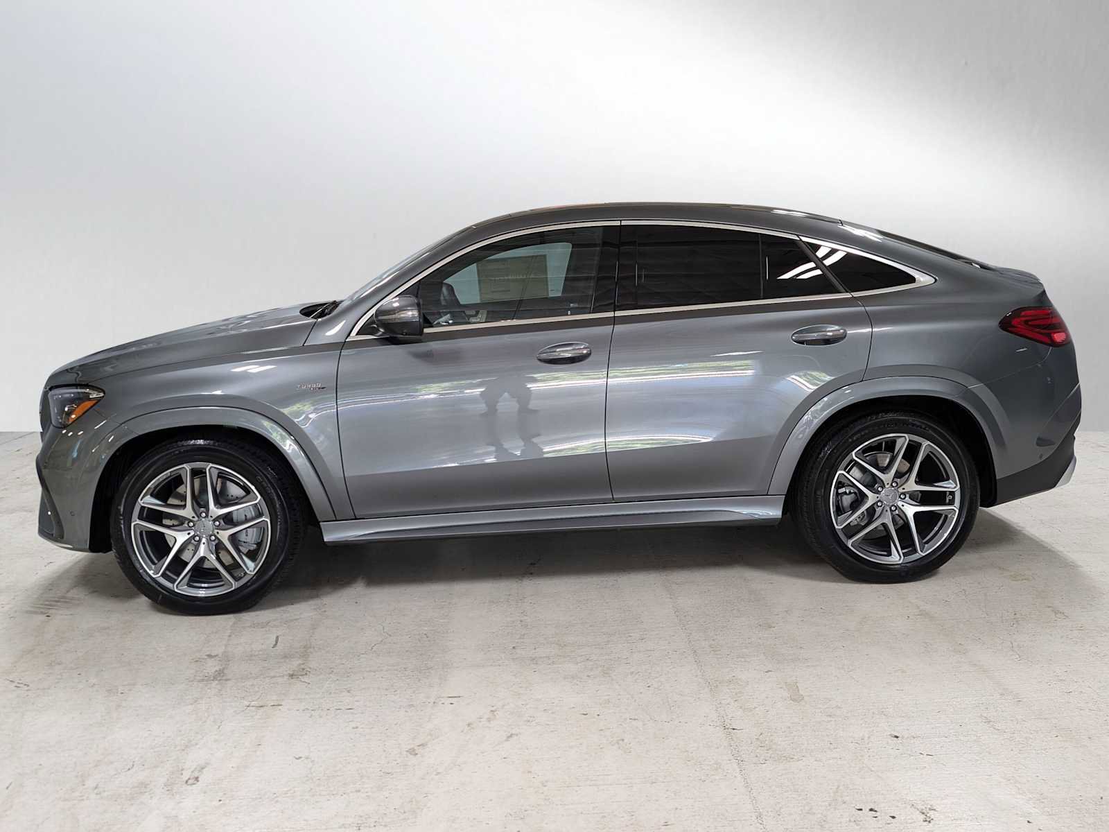 New 2025 Mercedes-Benz GLE 53 AMG 4MATIC Coupe image 4