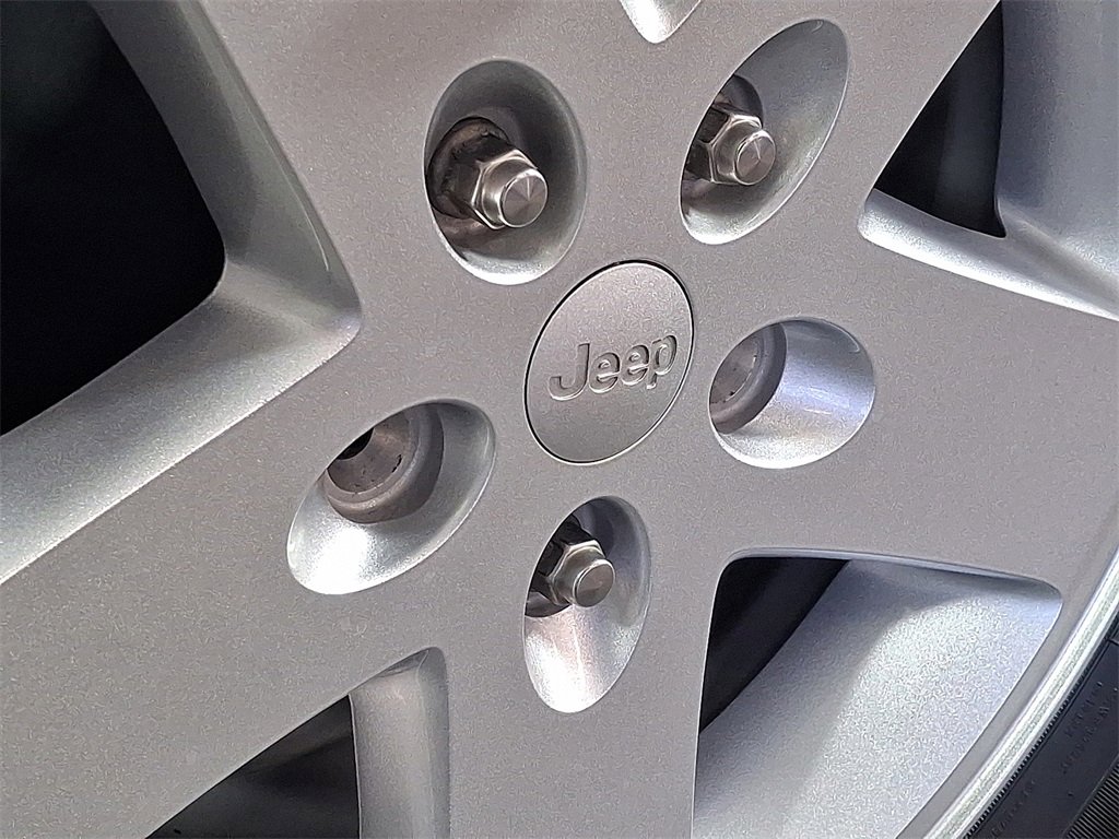 Used 2018 Jeep Wrangler Unlimited Sport S image 29