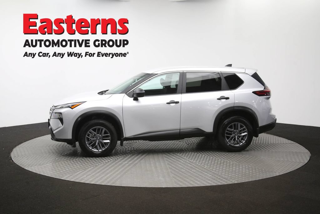Used 2024 Nissan Rogue S AWD/4WD image 60