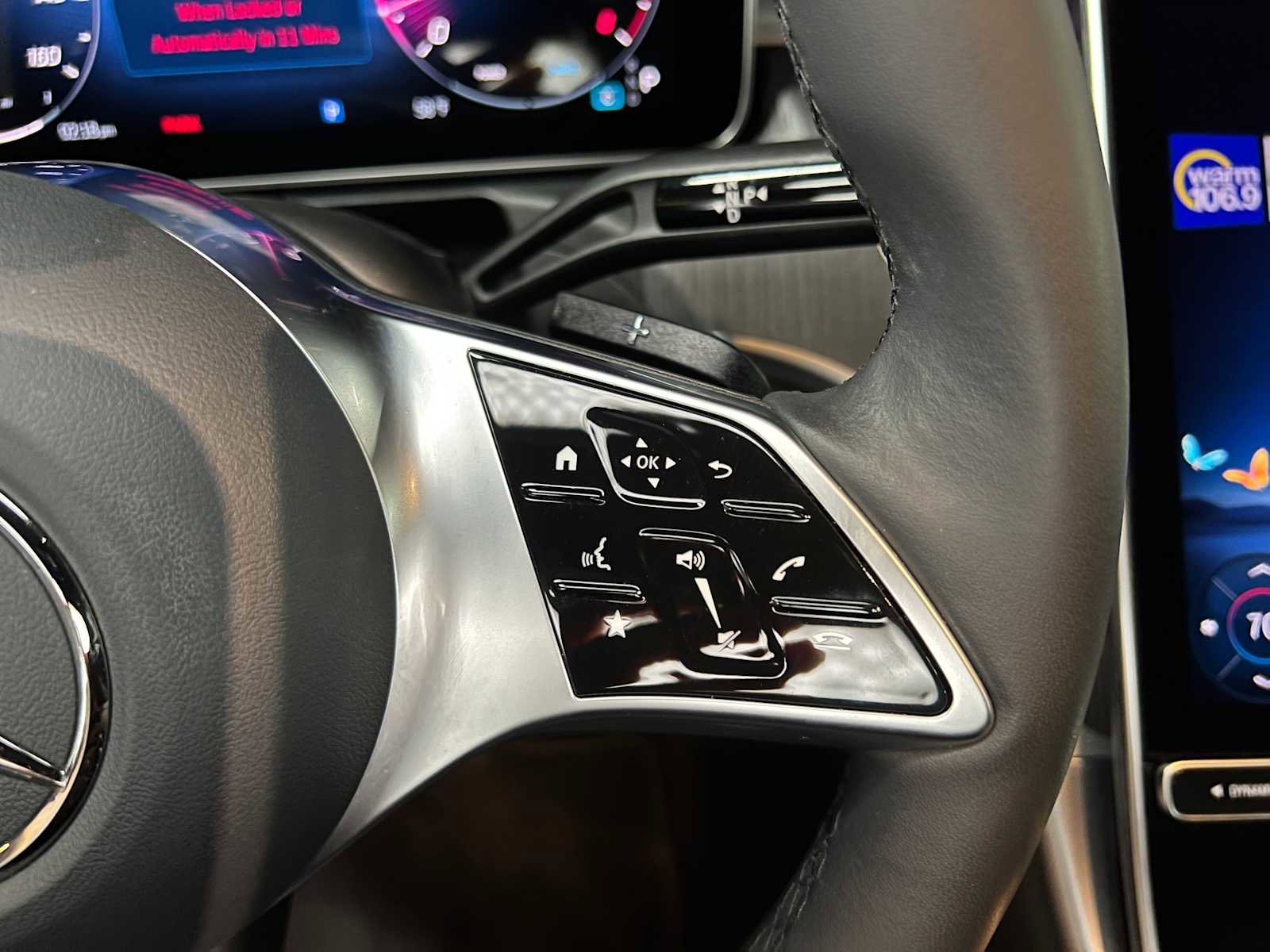 Used 2025 Mercedes-Benz C 300 4MATIC Sedan image 31