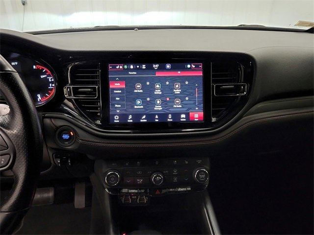 Used 2023 Dodge Durango GT image 25