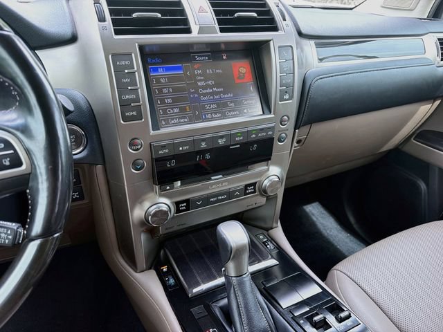 Used 2021 Lexus GX 460 Premium w/ Premium Package AWD/4WD image 28