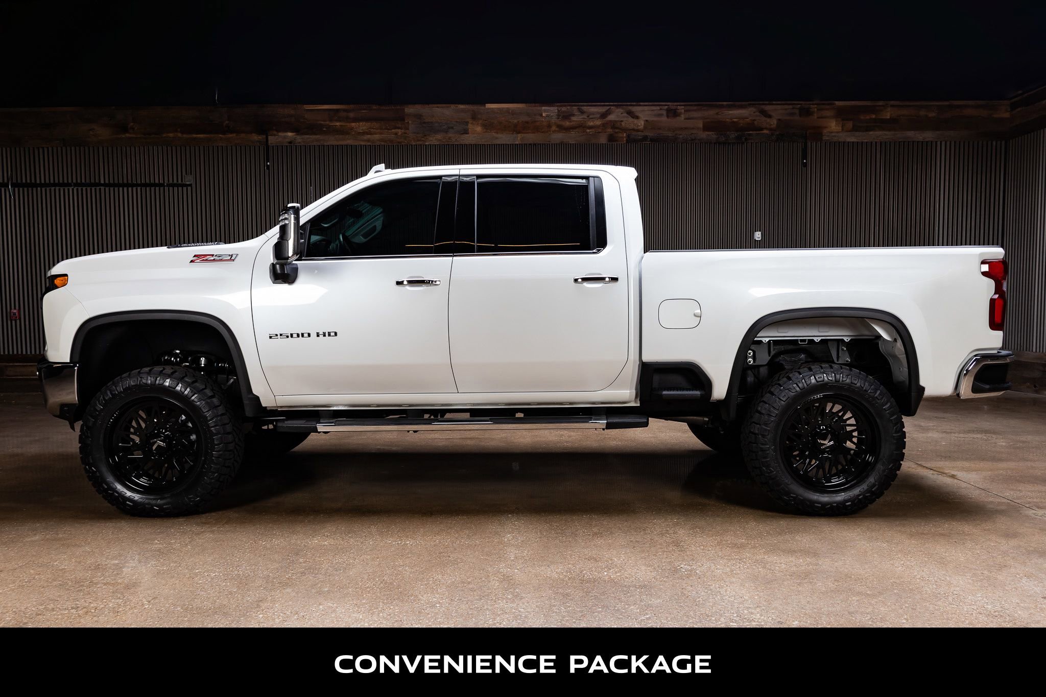 Used 2022 Chevrolet Silverado 2500 LTZ w/ LTZ Plus Package image 6