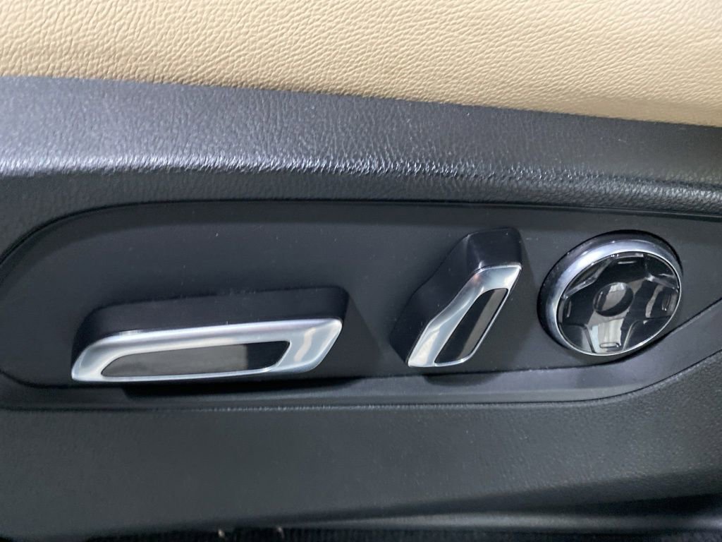 Used 2023 Acura MDX SH-AWD image 21