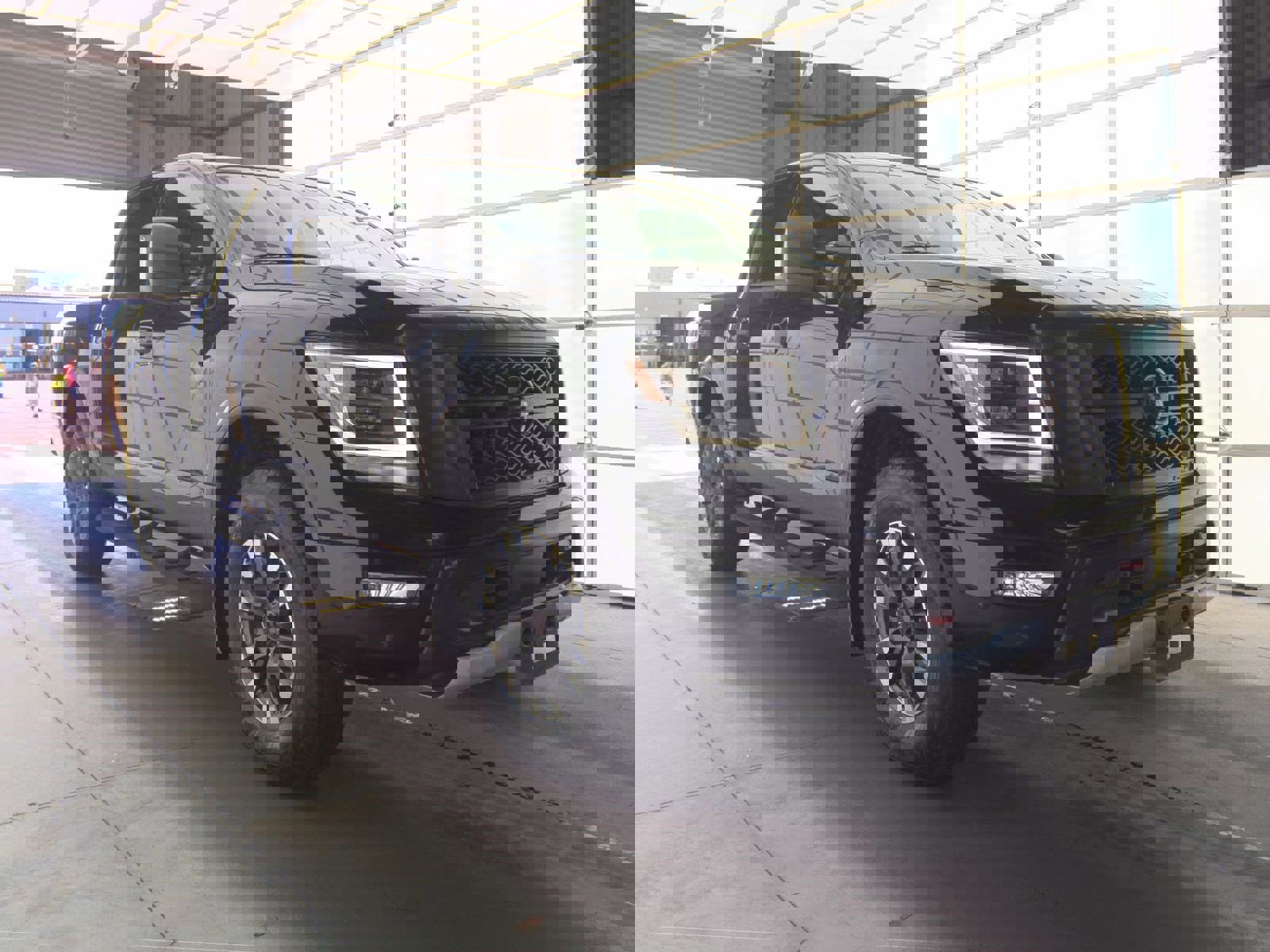 Used 2024 Nissan Titan PRO-4X w/ Pro-4x Convenience Package