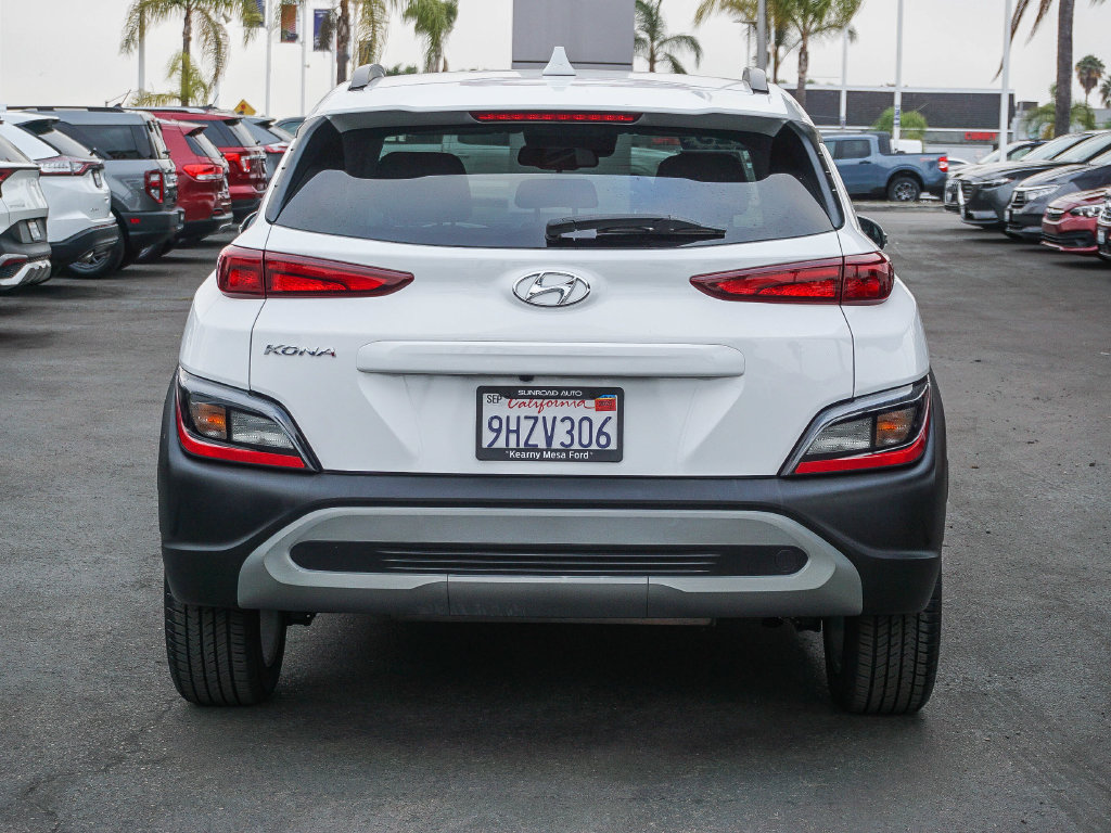 Used 2023 Hyundai Kona SEL w/ Cargo Package FWD image 6