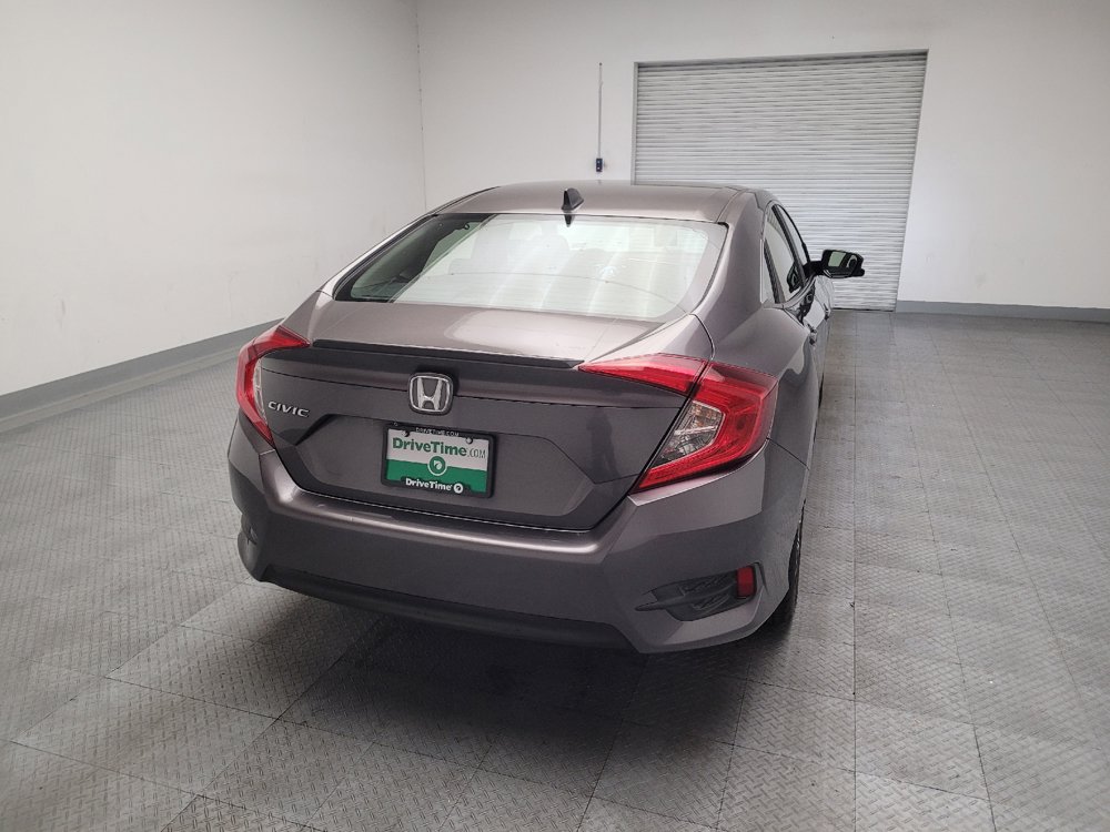Used 2018 Honda Civic EX-T image 7