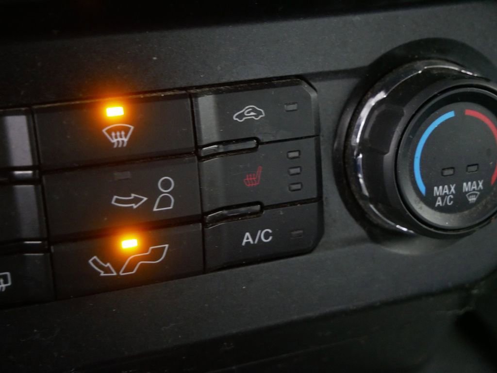 Used 2018 Ford F150 XLT w/ Equipment Group 302A Luxury image 25