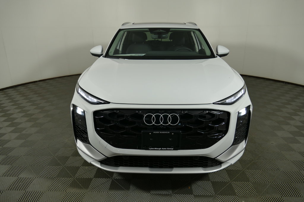 New 2026 Audi Q3 quattro 2.0T AWD/4WD image 8