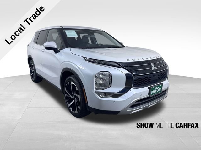 Used 2023 Mitsubishi Outlander SE