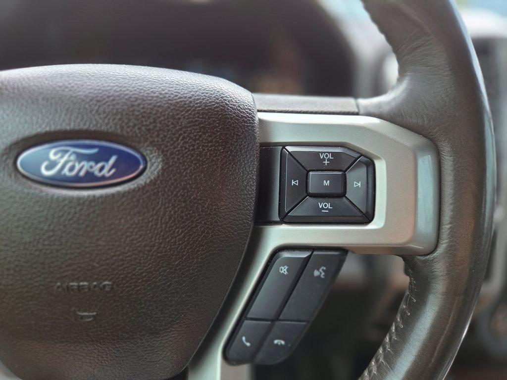 Used 2017 Ford F150 King Ranch w/ Equipment Group 601A Luxury AWD/4WD image 17