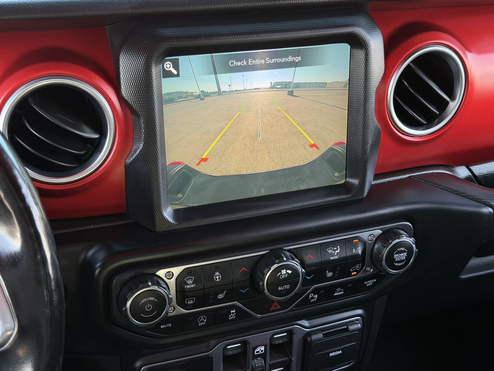 Used 2020 Jeep Gladiator Rubicon AWD/4WD image 20