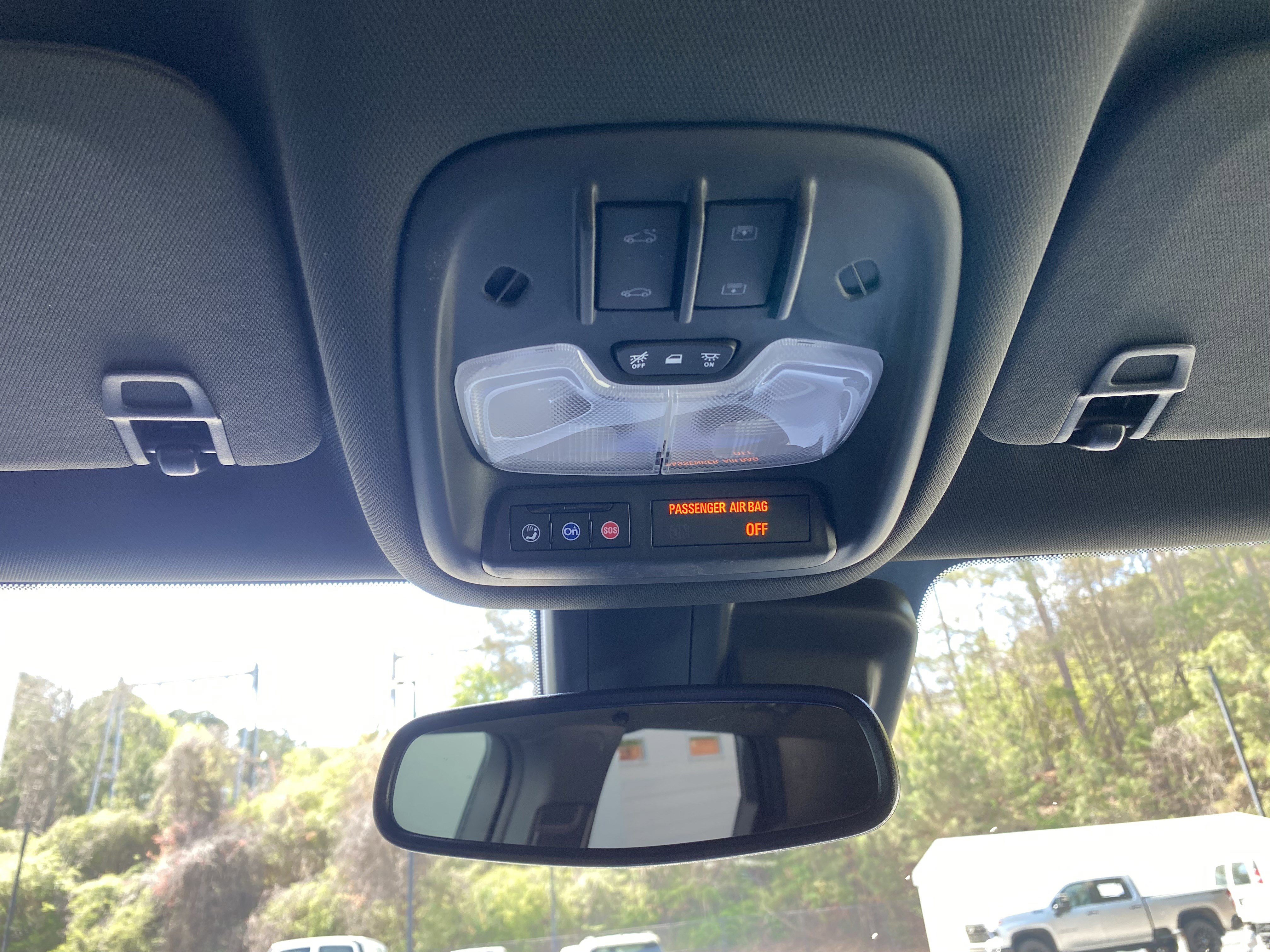 Used 2025 Chevrolet TrailBlazer ACTIV w/ Convenience Package image 31