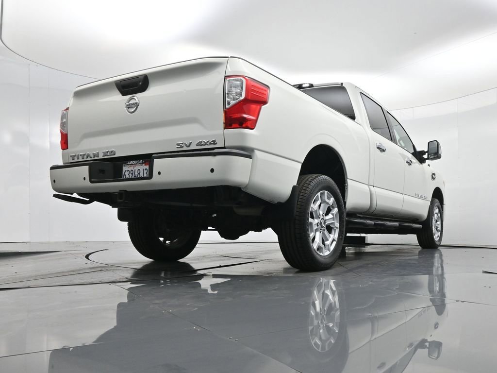 Used 2021 Nissan Titan SV w/ SV Convenience Package image 46