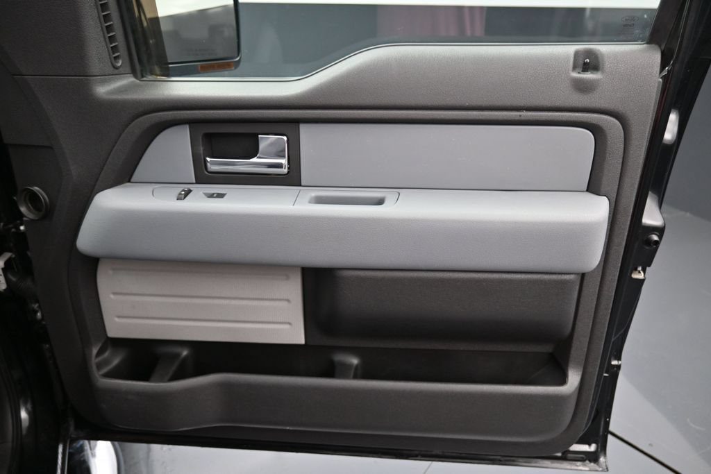 Used 2013 Ford F150 XLT w/ XLT Chrome Pkg AWD/4WD image 32