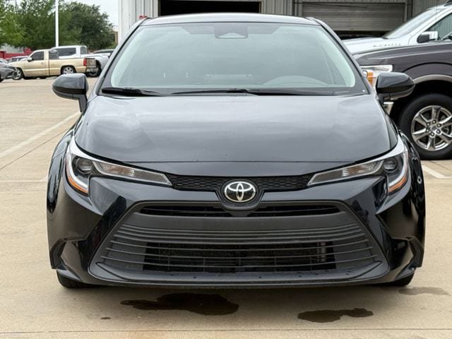 Used 2024 Toyota Corolla LE FWD image 8