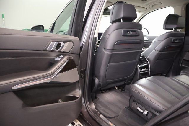 Used 2020 BMW X7 xDrive40i w/ Premium Package image 26