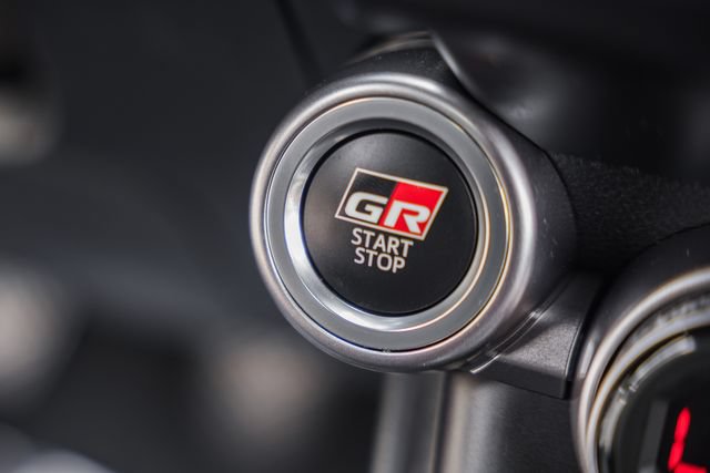 Used 2023 Toyota GR86 RWD image 30