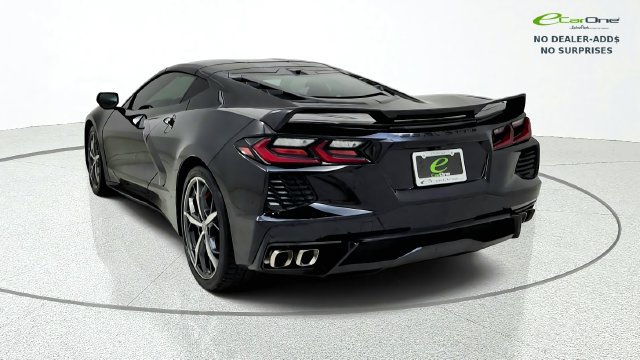 Used 2022 Chevrolet Corvette Stingray Premium Cpe w/ Z51 Performance Package RWD image 7