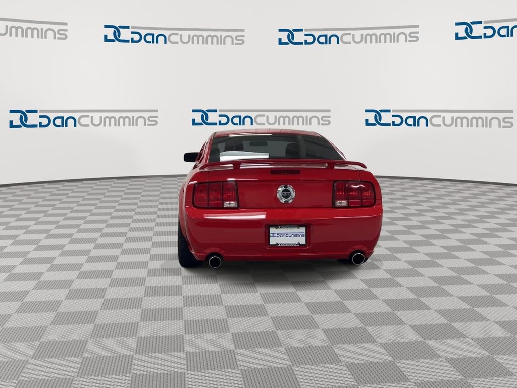 Used 2005 Ford Mustang GT RWD image 7