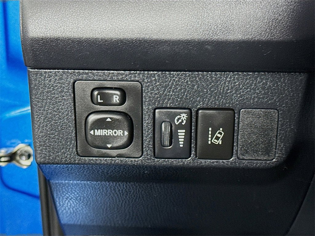 Used 2017 Toyota RAV4 LE w/ All Weather Liner Package image 17