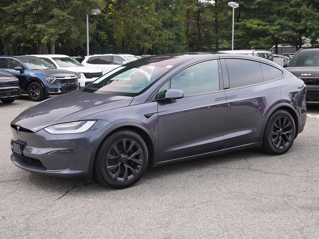 Used 2022 Tesla Model X image 11