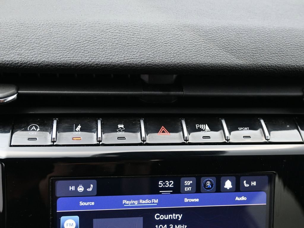 Used 2024 Jeep Grand Cherokee Altitude image 22