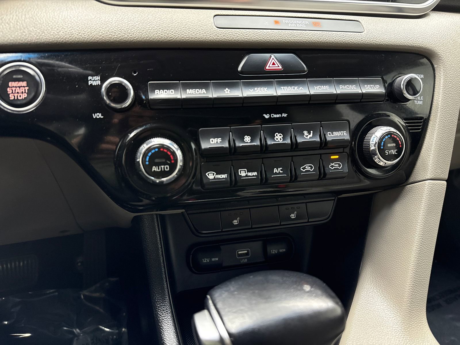 Used 2020 Kia Sportage EX image 29